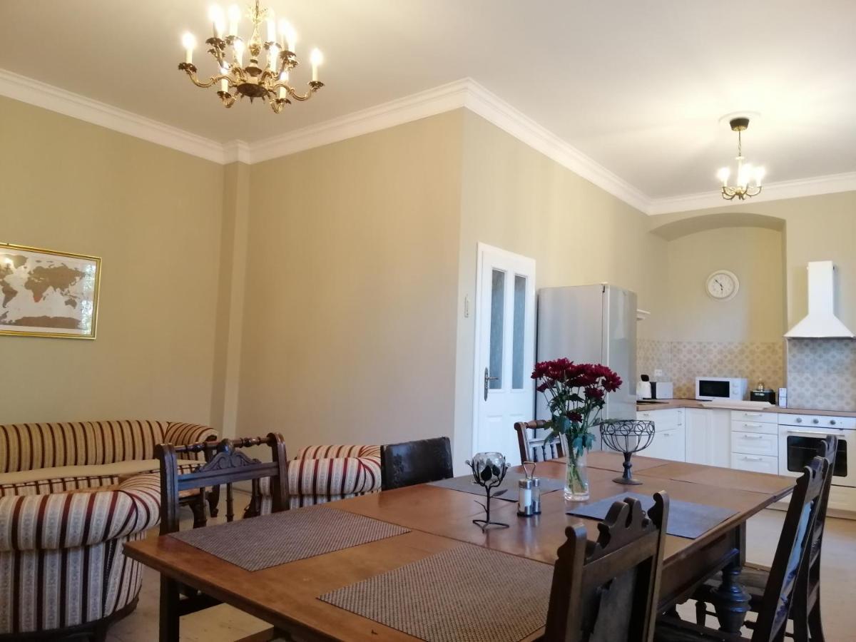 Apartman Fara Vcelakov Dış mekan fotoğraf